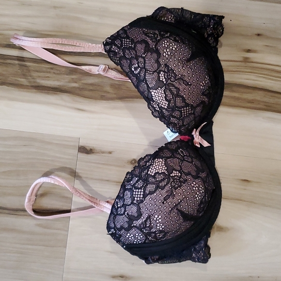 Bra Bundle - Picture 2 of 4